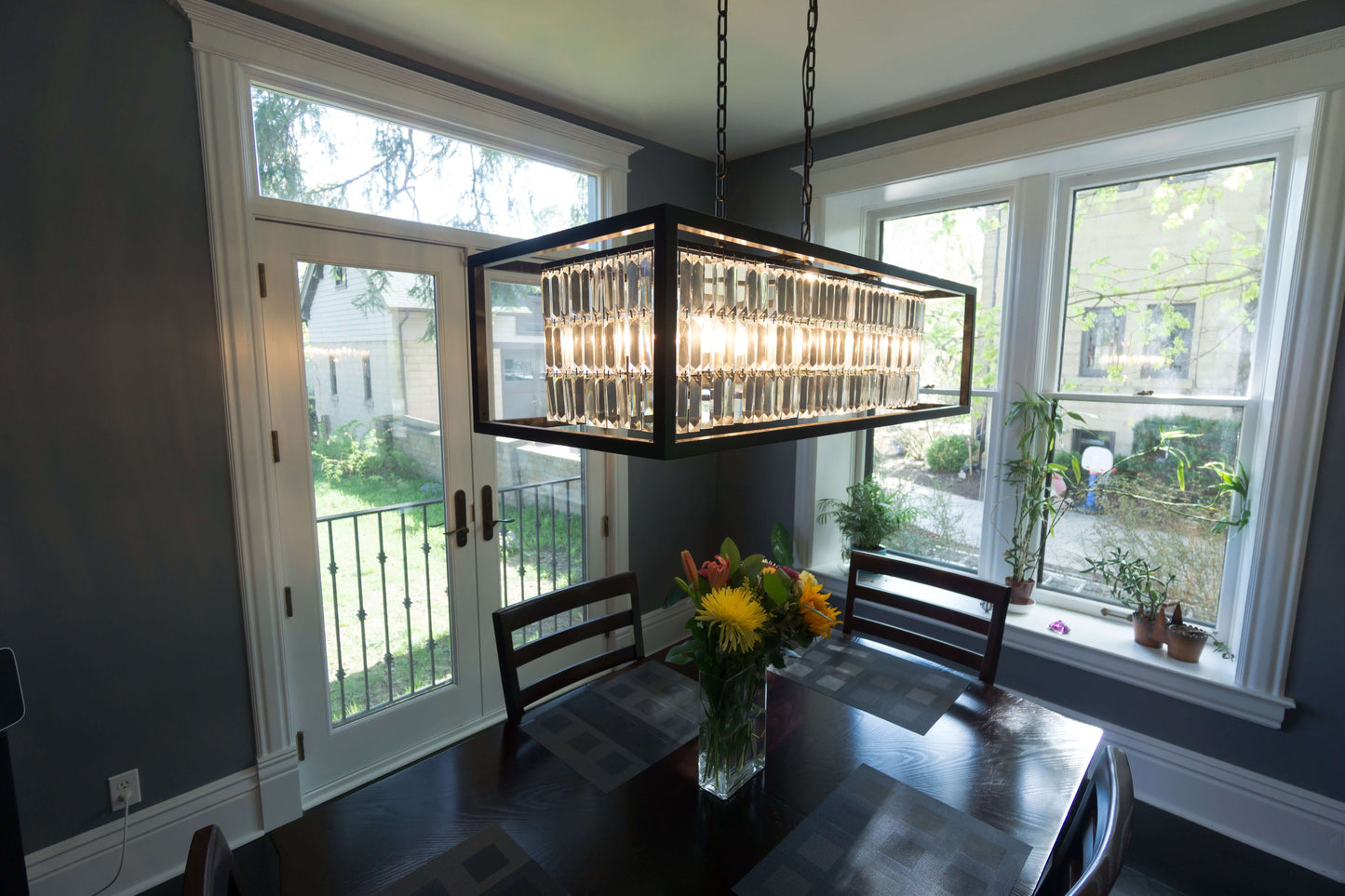 Catana 8L Linear Chandelier