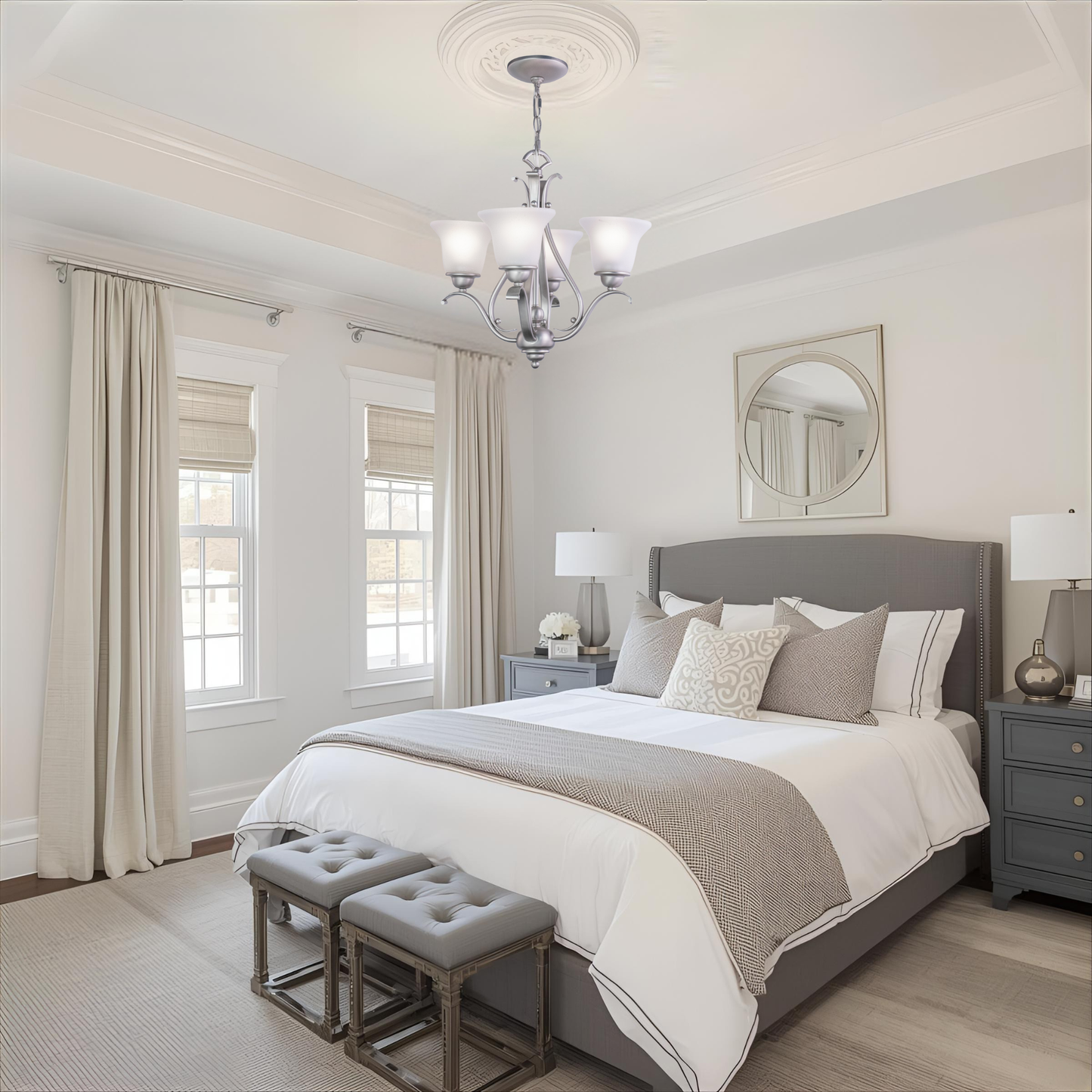 Monrovia 4L Mini Chandelier