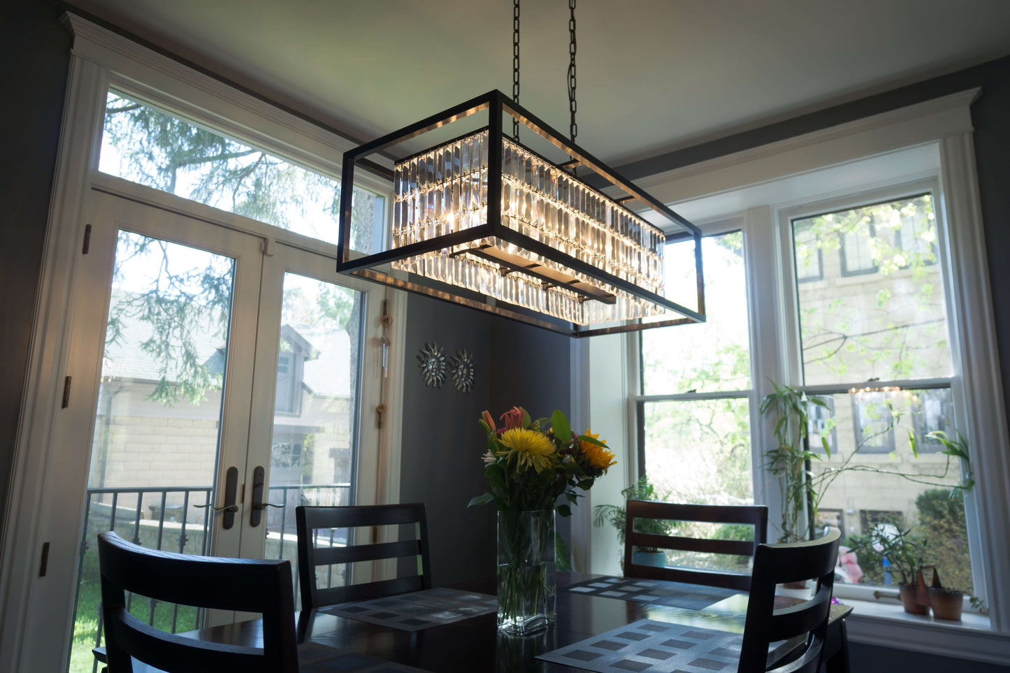 Catana 8L Linear Chandelier